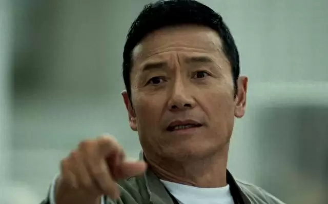 《钢铁森林》与《重案解密》双剧对比引发刑侦剧类型讨论 _ 相关图片