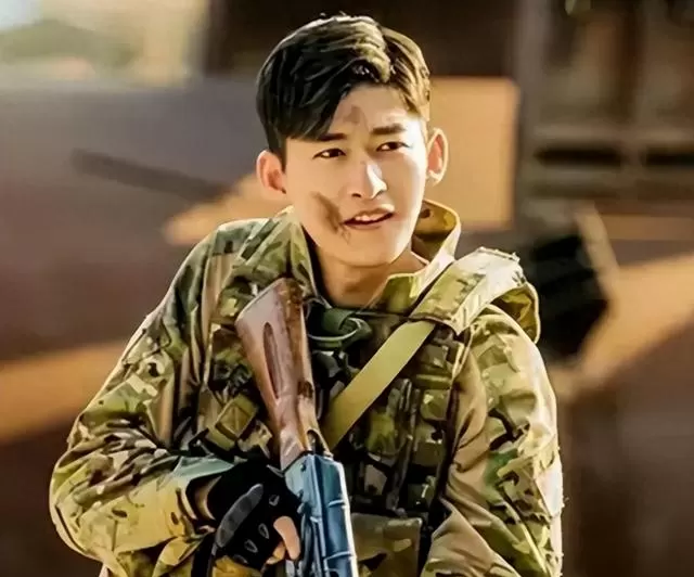 张翰《东八区的先生们》豆瓣2.1分引爆行业信任链断裂：从霸总符号到市场弃子的完整轨迹 _ 相关图片