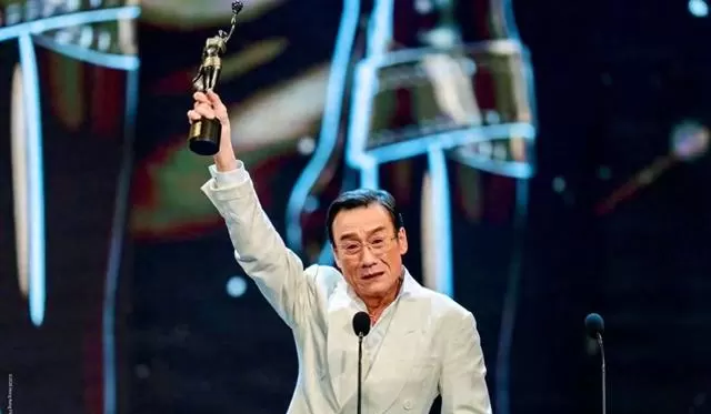 梁家辉第五次获金像奖影帝，舒淇凭《女孩》首获新晋导演奖 _ 相关图片