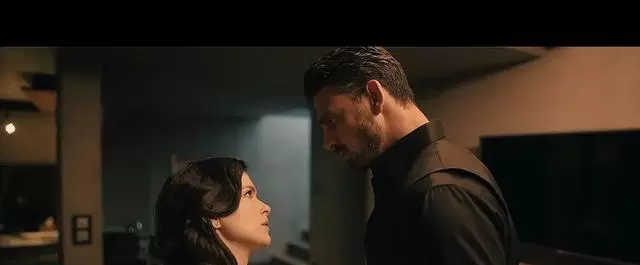 《365天：明日之欲》全球登顶，情色减量后聚焦劳拉自主意识觉醒 _ 细节速览