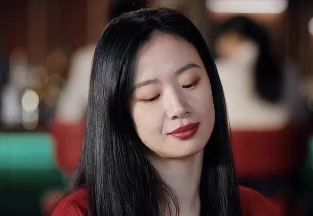 《蜜语纪》鲁贞贞怀孕仍抢客户，许蜜语升任销售部主任 _ 细节速览