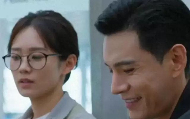 《微暗之火》今晚18:41登陆央视第一剧场频道，千禧年悬疑风暴正式开启 _ 相关图片