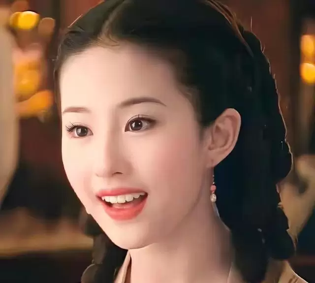 辛芷蕾登顶新四大花旦榜首，刘亦菲未入列 _ 情报图