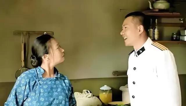 《父母爱情》老丁两任妻子高龄生育史折射上世纪生育现实 _ 细节速览 《父母爱情》老丁两任妻子高龄生育史折射上世纪生育现实 _ 细节速览