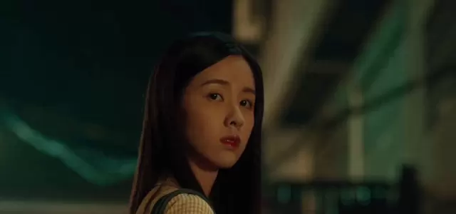陈都灵《怒水西流》饰演于娜，清冷气质成全片唯一光源 _ 相关图片