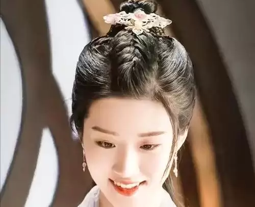 卢昱晓被曝拍摄期间离组观演致剧组停工 _ 细节速览 卢昱晓被曝拍摄期间离组观演致剧组停工 _ 细节速览