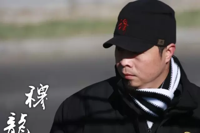 导演穆龙现身北京墅苑酒店 新项目筹备信息未公开 _ 情报图 导演穆龙现身北京墅苑酒店 新项目筹备信息未公开 _ 情报图